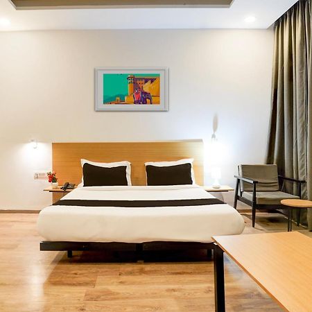 Super Townhouse Gomti Nagar Matiyari Hotel Chinhat Exterior foto