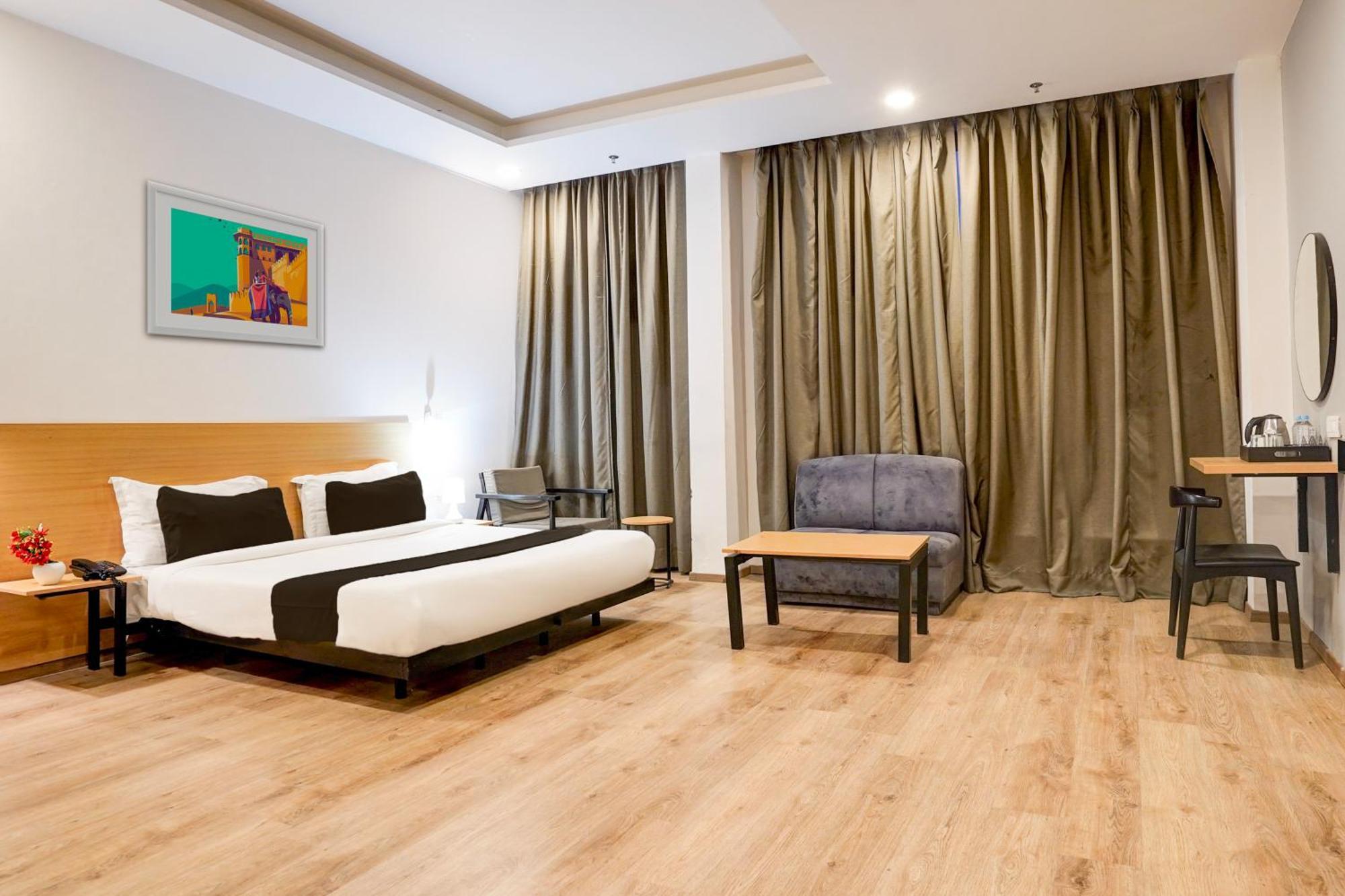 Super Townhouse Gomti Nagar Matiyari Hotel Chinhat Exterior foto